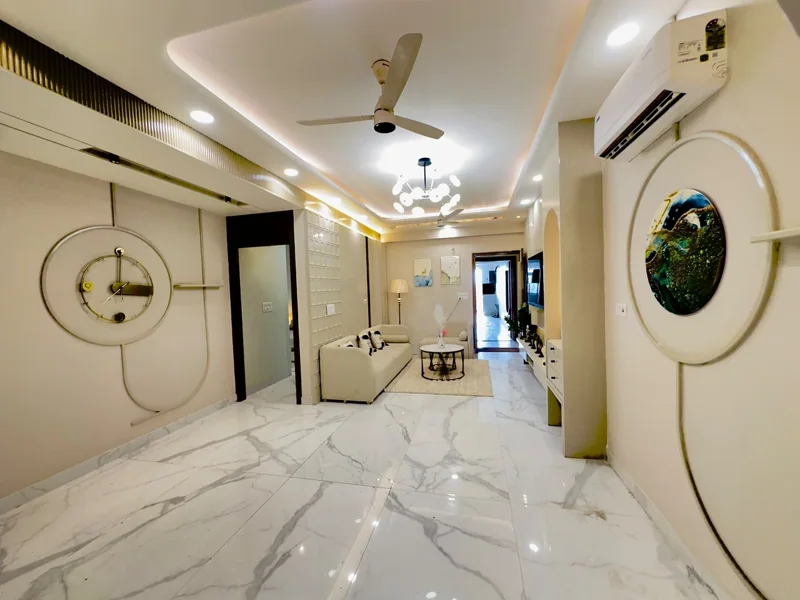 Kalyan EVA actual flat: entrance lobby and passage